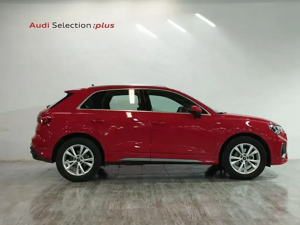 Usado Audi Q3 S-Line 150 CV (110 kW) 2024 Rojo SUV