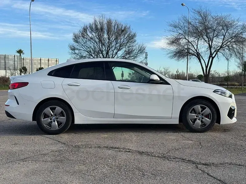 Usado BMW 216 Comfort Edition 116 CV (85 kW) 2021 Blanco Coupe