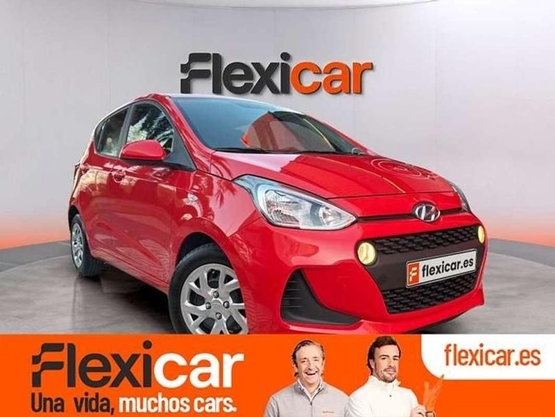 Usado Hyundai i10 67 CV (49 kW) 2019 Rojo Utilitario