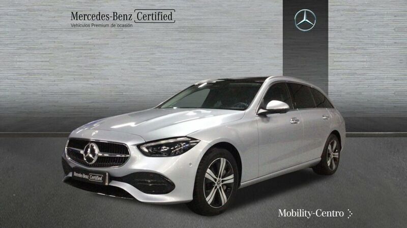Hightechsilver metallic paint Nuevo 2024 Mercedes C300 Avantgarde Familiar | 64.900 € - Imagen 1/4