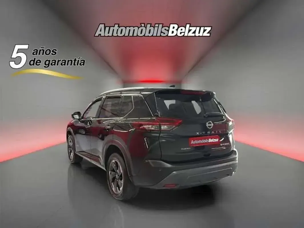 Usado Nissan X-Trail Acenta 215 CV (158 kW) 2025 Negro SUV