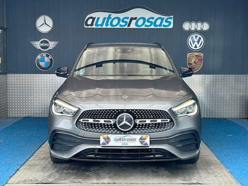 Usado Mercedes GLA200 150 CV (110 kW) 2021 Gris / plata SUV