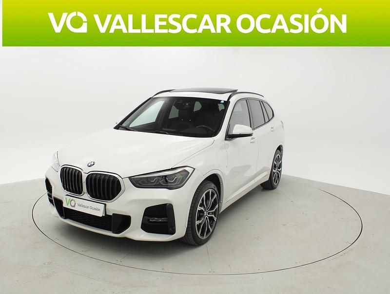 Blanco Usado 2021 BMW X1 Shadowline SUV | 34.900 € - Imagen 1/4