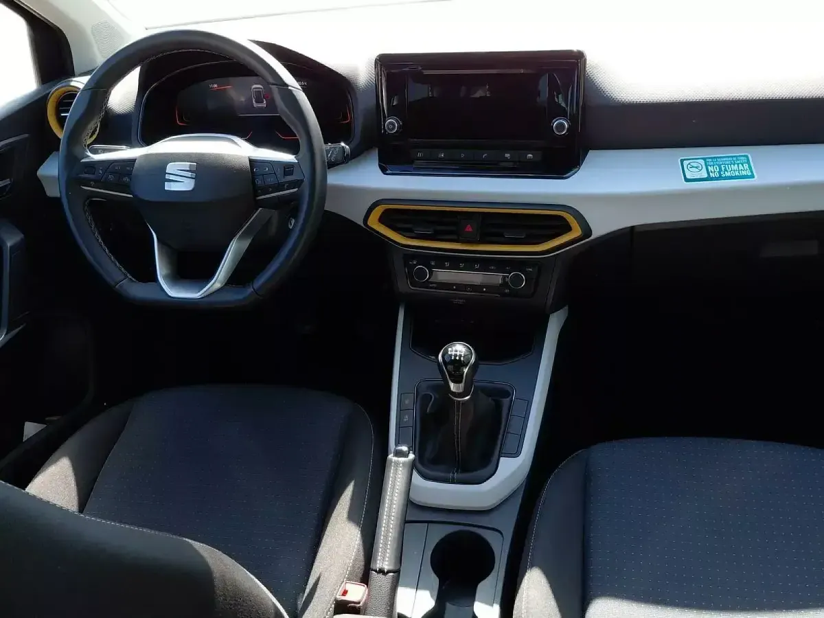 Usado Seat Arona Style 115 CV (84 kW) 2025 SUV