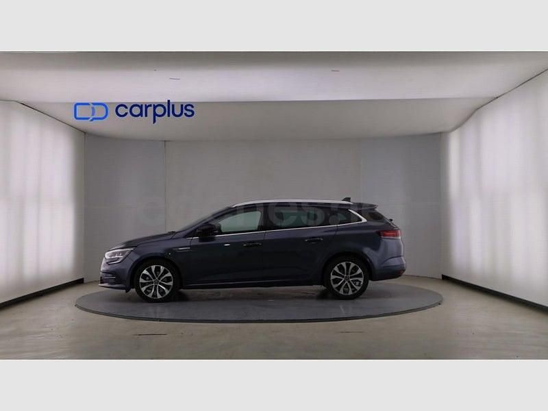 Usado Renault Mégane GrandTour Techno 140 CV (102 kW) 2024 Gris / plata Familiar
