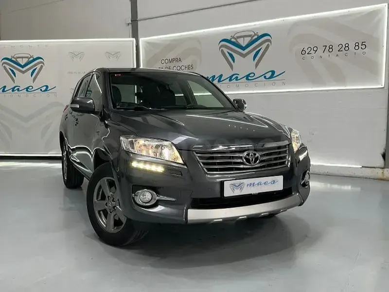 Usado Toyota RAV4 Advance 150 CV (110 kW) 2012 Gris / plata SUV