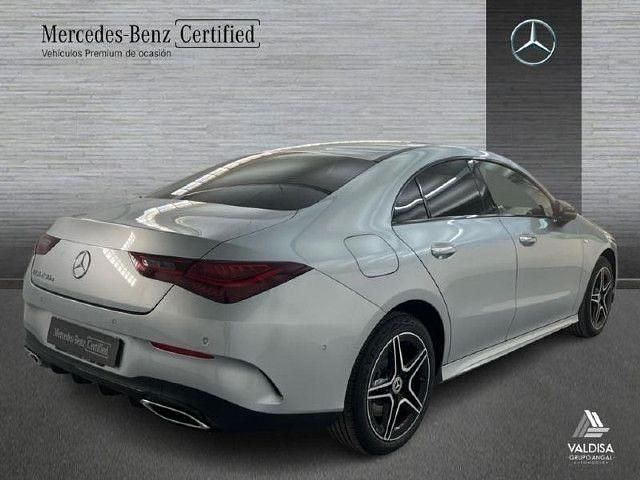 Usado Mercedes CLA250e AMG line 218 CV (160 kW) 2025 Plata hightech Berlina