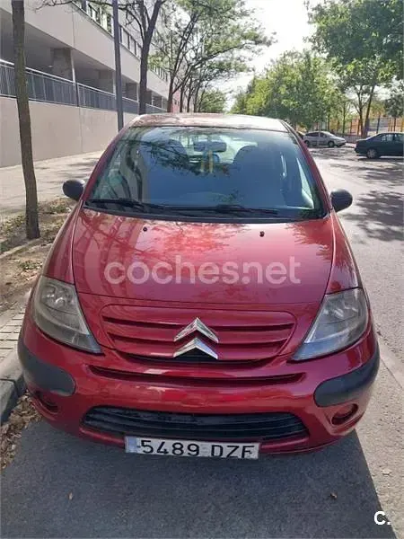 Usado Citroën C3 Furio 61 CV (44 kW) 2006 Rojo Berlina