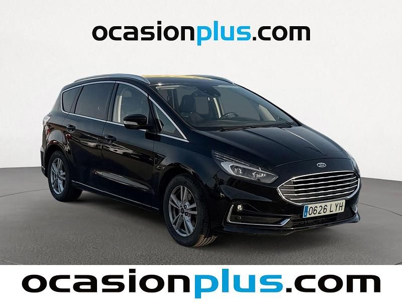 Usado Ford S-MAX Titanium 190 CV (139 kW) 2022 Negro Monovolumen