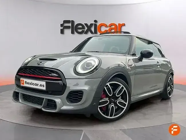 Usado Mini John Cooper Works 231 CV (169 kW) 2019 Gris Utilitario