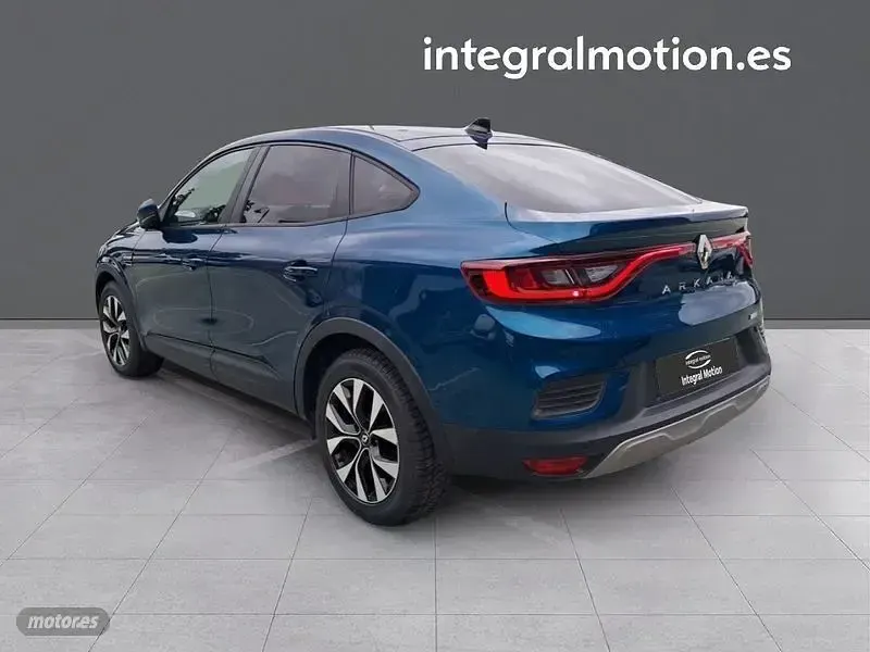 Usado Renault Arkana Zen 145 CV (106 kW) 2022 Azul SUV