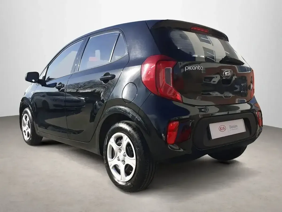 Usado Kia Picanto 67 CV (49 kW) 2019 Negro Utilitario