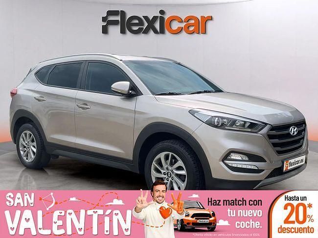 Usado Hyundai Tucson 132 CV (97 kW) 2018 Beige SUV