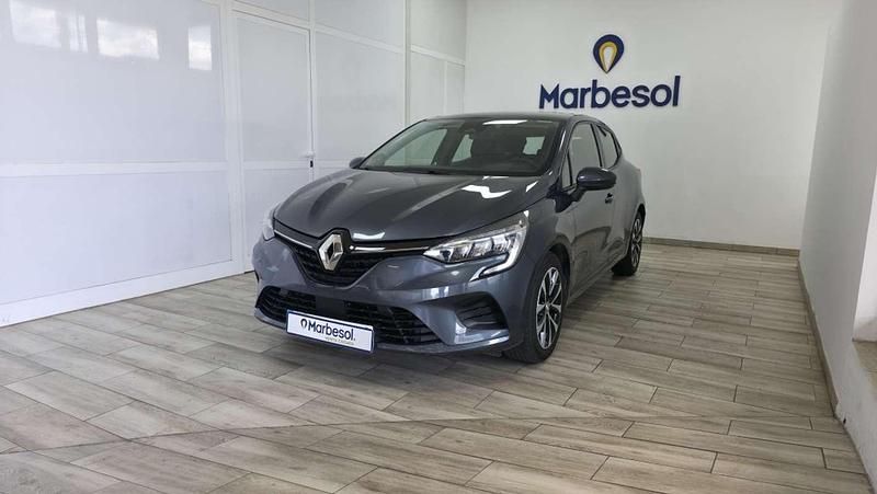 Usado Renault Clio V Intens 91 CV (66 kW) 2022 Gris Utilitario