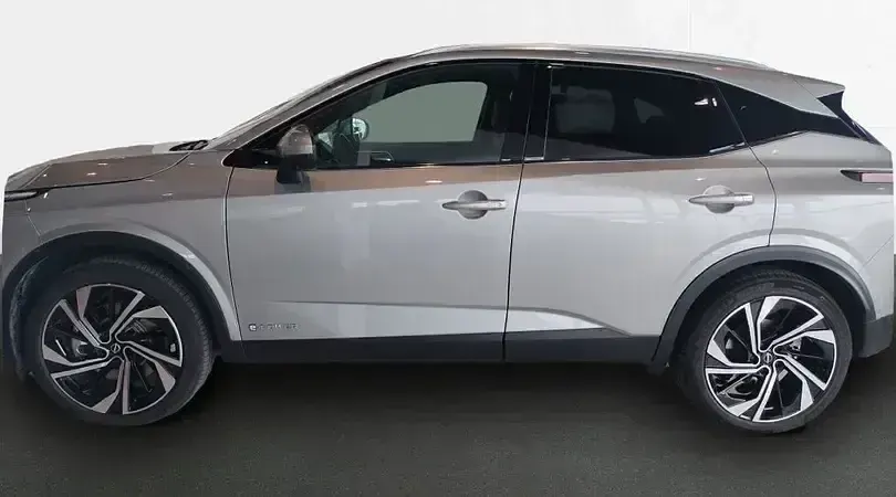 Usado Nissan Qashqai Tekna+ 190 CV (139 kW) 2023 Diamond silver SUV