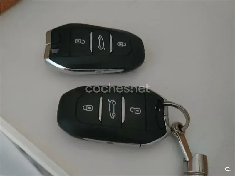 Usado Citroën DS5 181 CV (133 kW) 2014 Blanco Utilitario