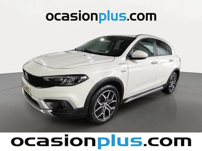 Usado Fiat Tipo Cross 131 CV (96 kW) 2023 Blanco SUV