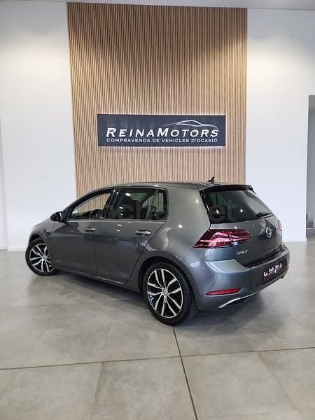 Usado VW Golf VII Edition 115 CV (84 kW) 2019 Gris / plata Berlina