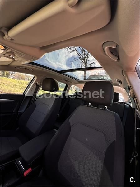 Negro Usado 2011 VW Passat Edition Familiar | 7900 € (Precio justo) - Imagen 1/1
