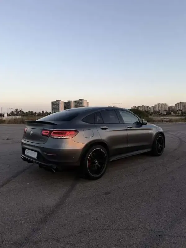 Usado Mercedes GLC63 AMG AMG 510 CV (375 kW) 2022 Gris SUV