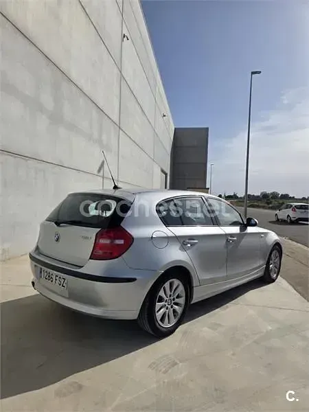 Usado BMW 116 115 CV (84 kW) 2007 Blanco Utilitario