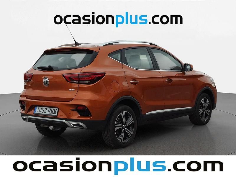 Usado MG ZS Comfort 106 CV (77 kW) 2023 Naranja SUV