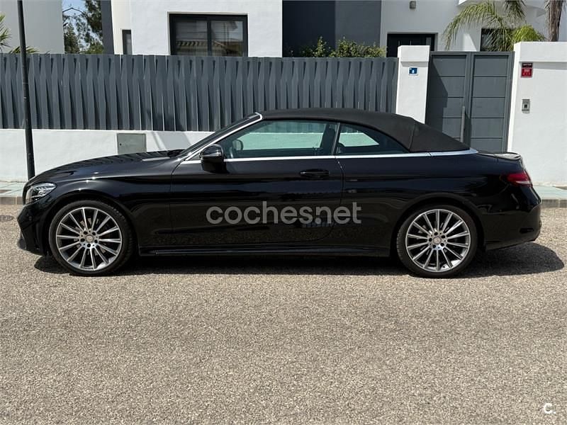 Usado Mercedes C200 184 CV (135 kW) 2020 Negro Descapotable
