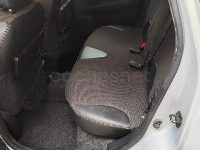 Usado Nissan Note Acenta 88 CV (64 kW) 2008 Blanco Utilitario