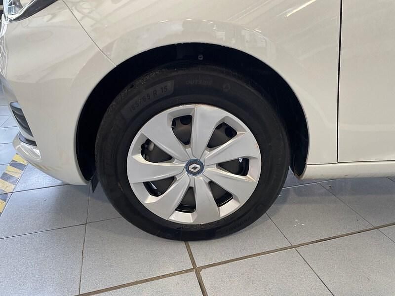 Usado Renault Zoe Life 80 kW (110 CV) 2020 Blanco Utilitario