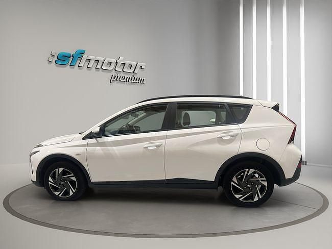 Usado Hyundai Bayon 101 CV (74 kW) 2022 Blanco SUV