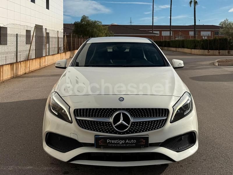 Blanco Usado 2017 Mercedes A180 Berlina | 18.500 € (Precio justo) - Imagen 1/4
