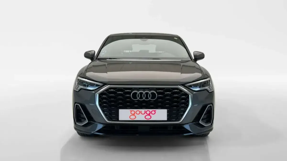 Usado Audi Q3 Sportback 150 CV (110 kW) 2023 Gris SUV