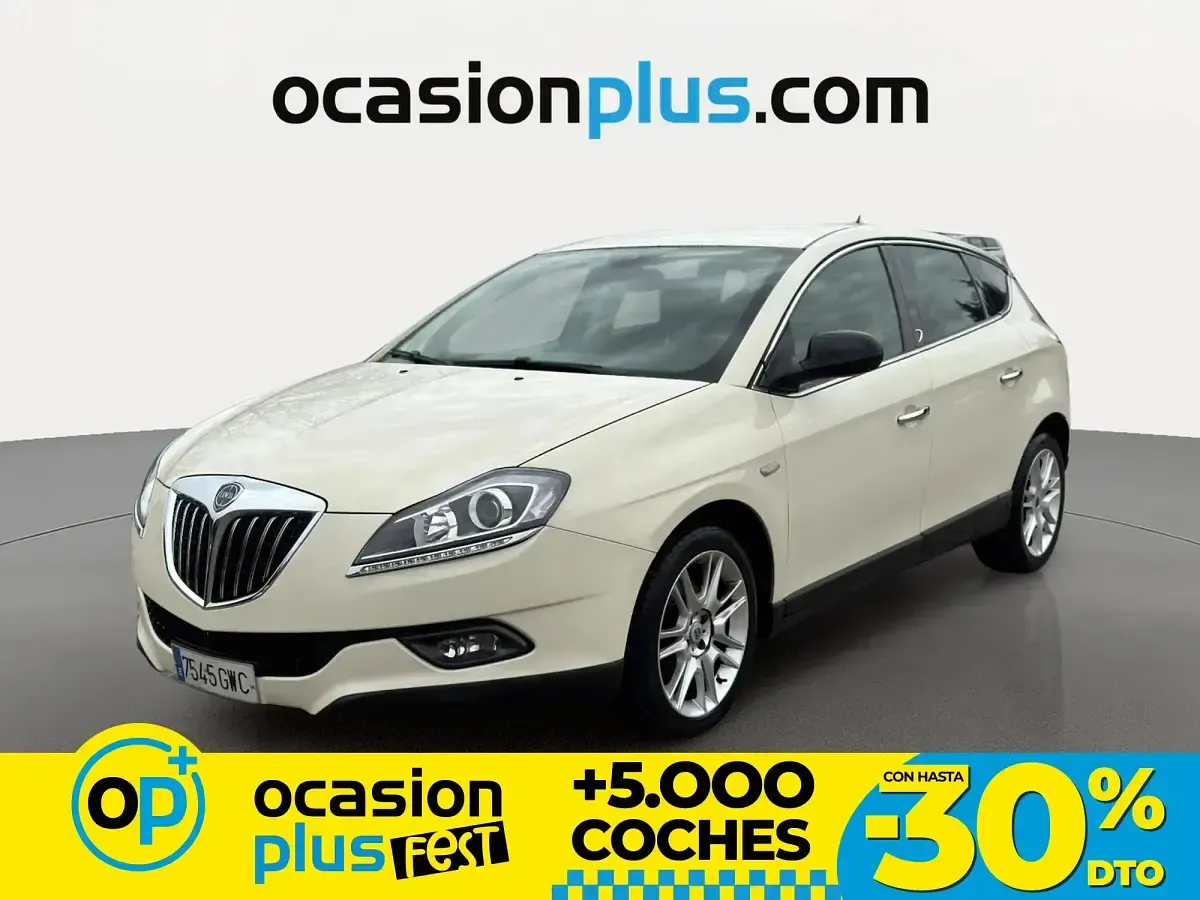 Usado Lancia Delta 165 CV (121 kW) 2010 Utilitario