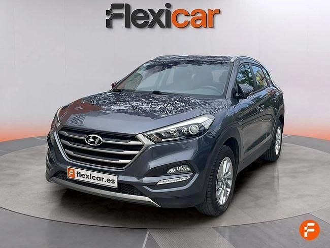 Usado Hyundai Tucson 115 CV (84 kW) 2017 Gris / plata SUV