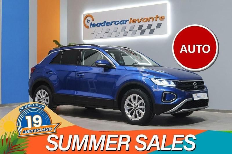 Azul Usado 2023 VW T-Roc Life SUV | 22.900 € (Buen precio) - Imagen 1/4