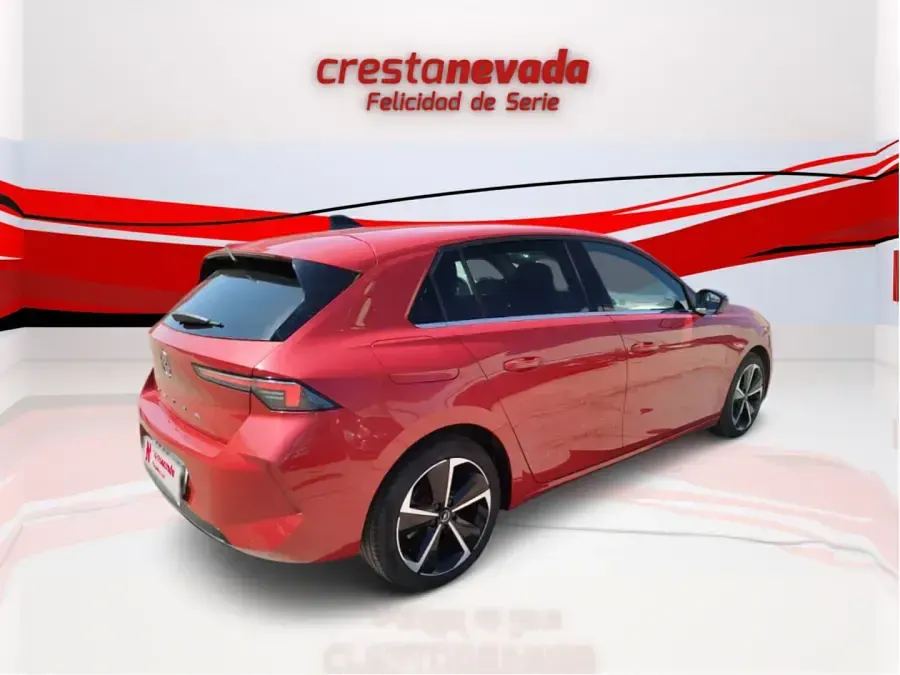 Usado Opel Astra Elegance 130 CV (95 kW) 2023 Utilitario