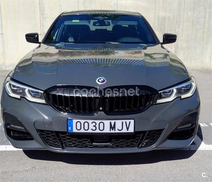 Gris / plata Usado 2019 BMW 330 Shadowline Berlina | 36.900 € - Imagen 1/4