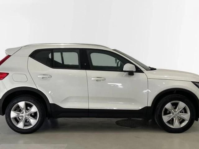 Usado Volvo XC40 Core 163 CV (119 kW) 2025 Todoterreno SUV