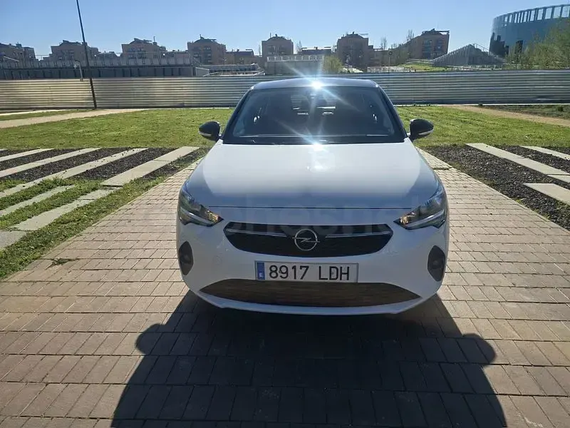 Usado Opel Corsa Edition 101 CV (74 kW) 2020 Blanco Utilitario