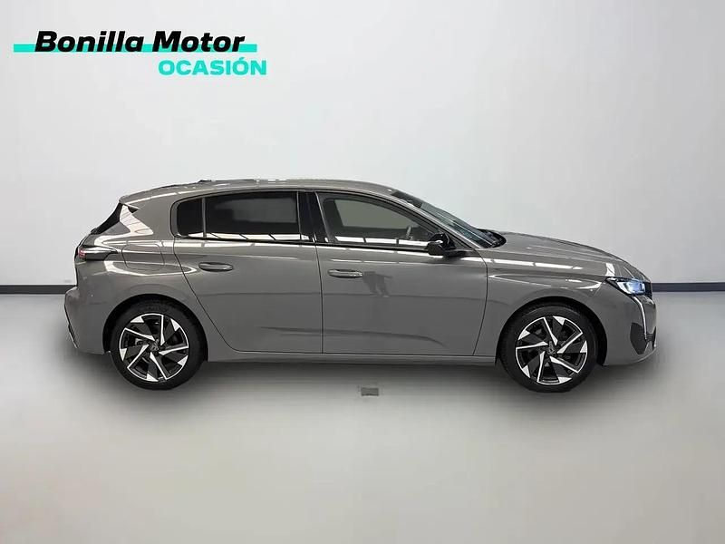 Usado Peugeot 308 Allure 130 CV (95 kW) 2024 Gris / plata Berlina