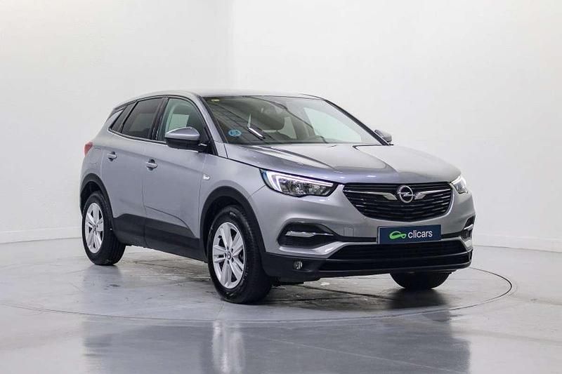 Usado Opel Grandland X Selective 131 CV (96 kW) 2020 Gris SUV