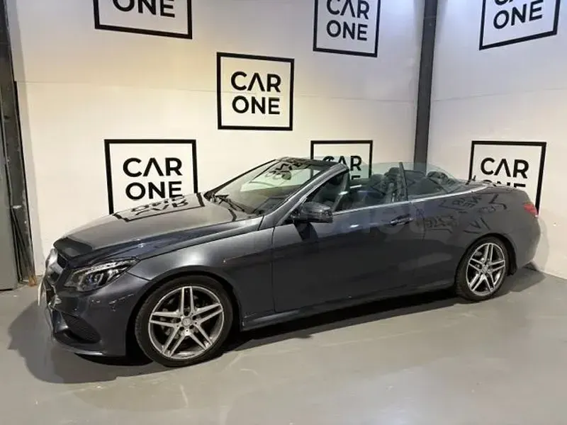 Usado Mercedes E220 170 CV (125 kW) 2015 Gris / plata Descapotable