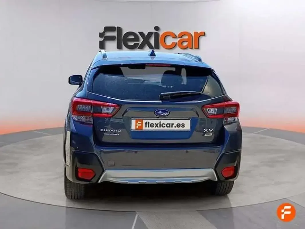 Usado Subaru XV 151 CV (111 kW) 2023 Gris SUV