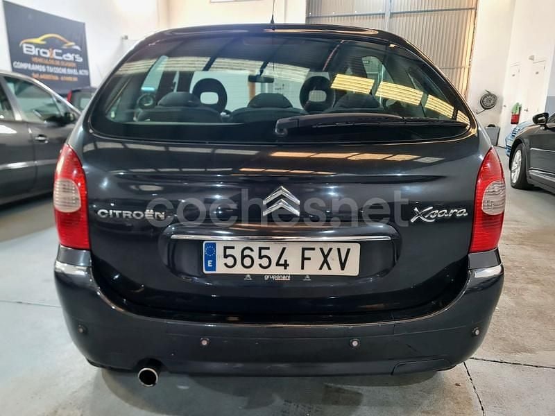 Usado Citroën Xsara Picasso 92 CV (67 kW) 2007 Negro Monovolumen