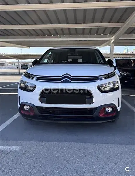 Usado Citroën C4 Cactus Shine 102 CV (75 kW) 2020 Blanco Utilitario