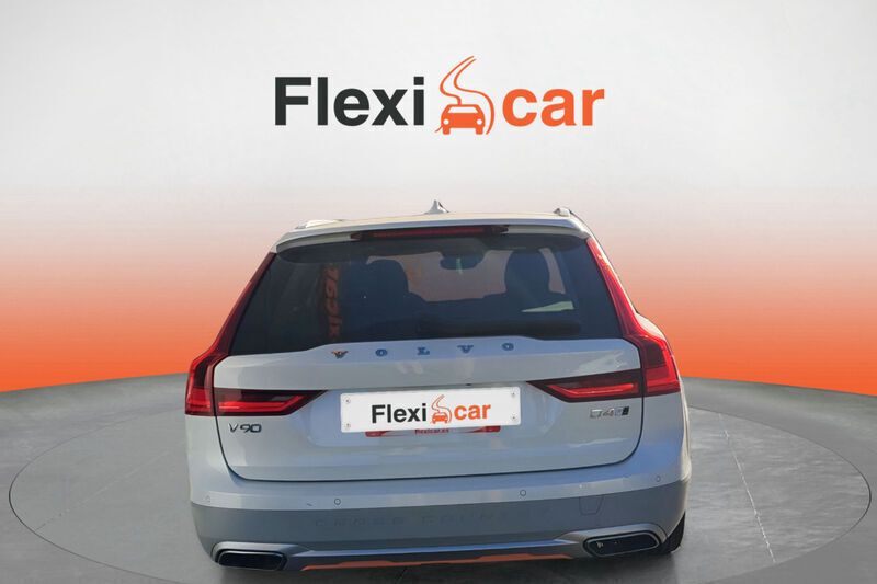 Usado Volvo V90 CC 190 CV (139 kW) 2020 Blanco Familiar