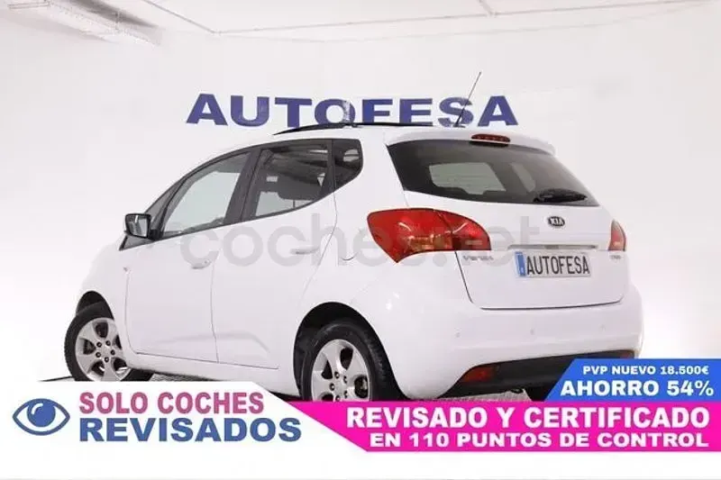 Usado Kia Venga 116 CV (85 kW) 2012 Blanco Utilitario