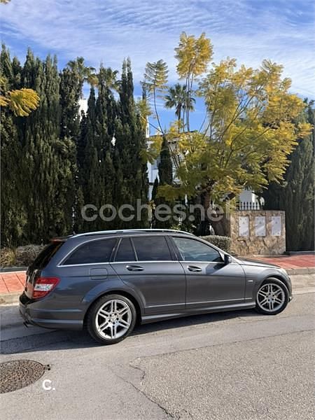 Usado Mercedes C320 Avantgarde 224 CV (164 kW) 2009 Gris / plata Familiar
