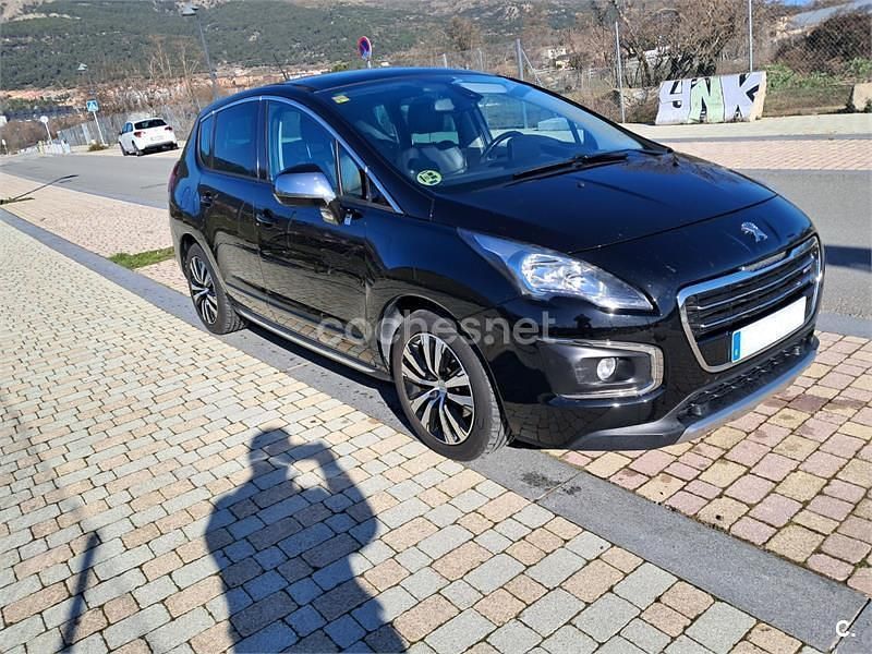 Usado Peugeot 3008 200 CV (147 kW) 2015 Negro Berlina