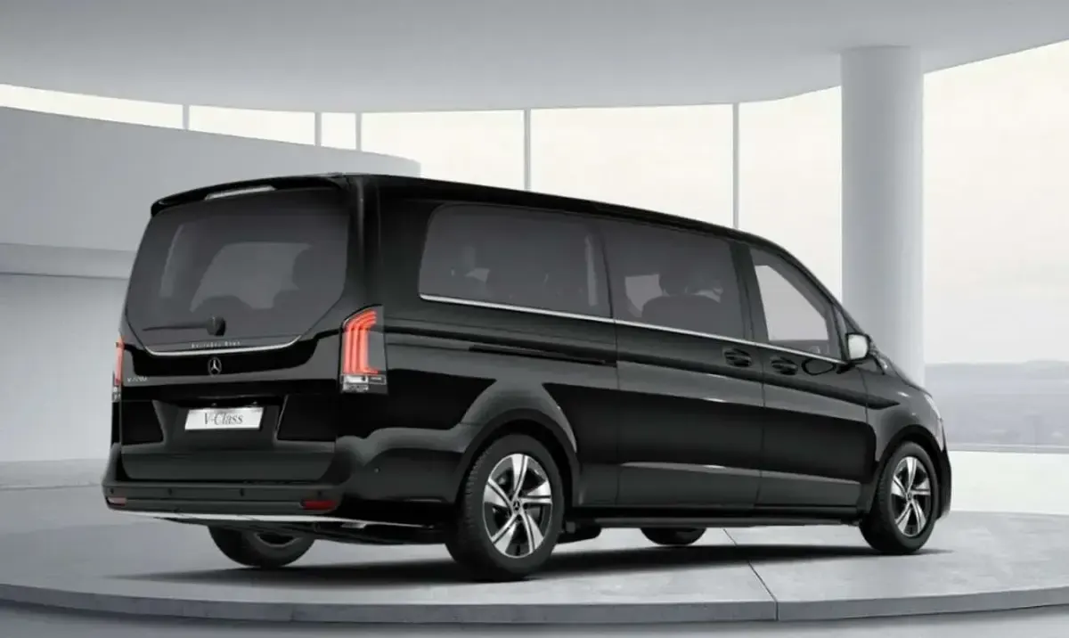 Nuevo Mercedes V220 Avantgarde 163 CV (119 kW) 2026 Negro Monovolumen